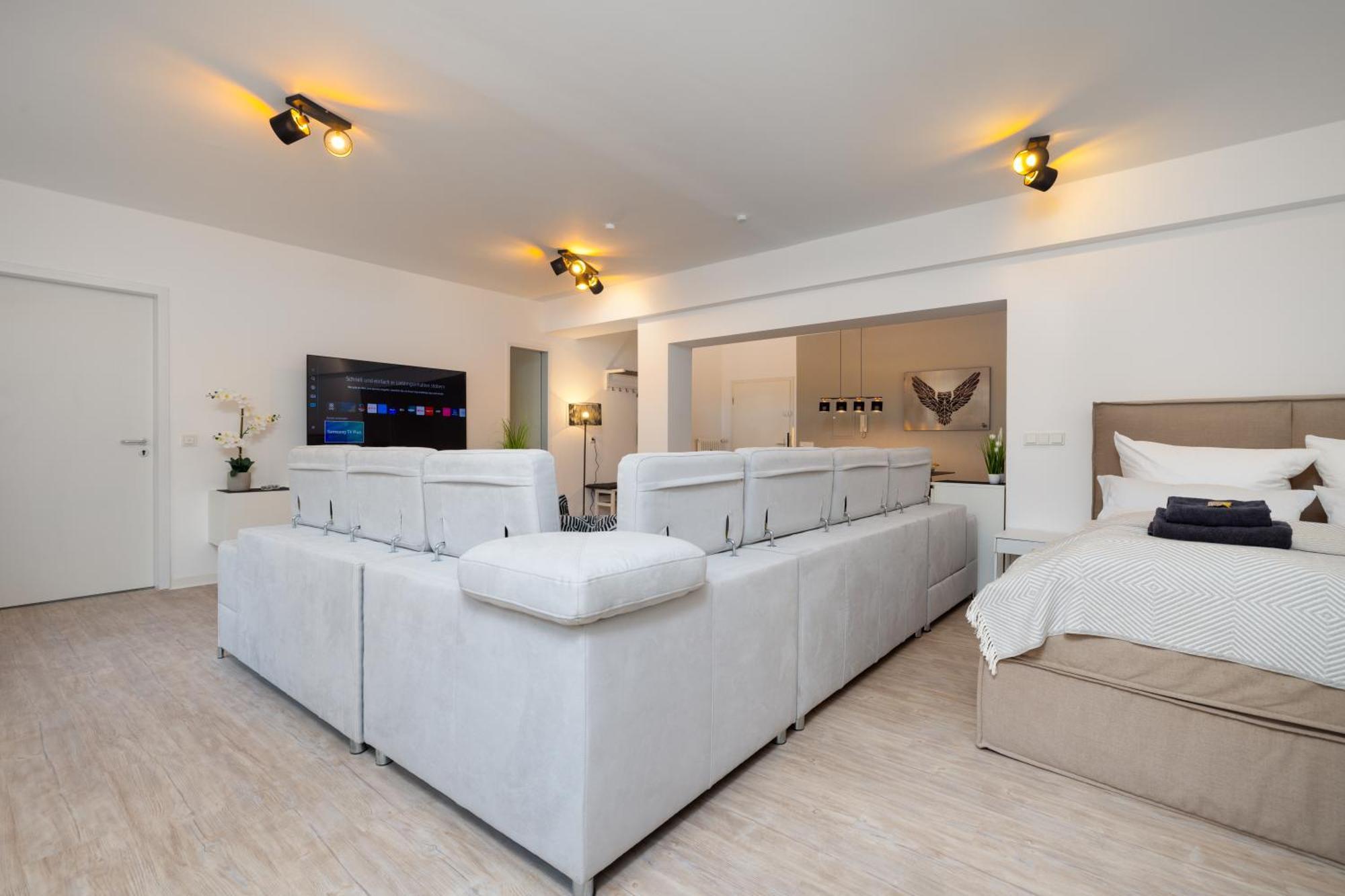 Primero City-Loftdomizil Innenstadt 84Qm Mit Grosser Gemeinschaftsterrasse Augsburg Eksteriør bilde